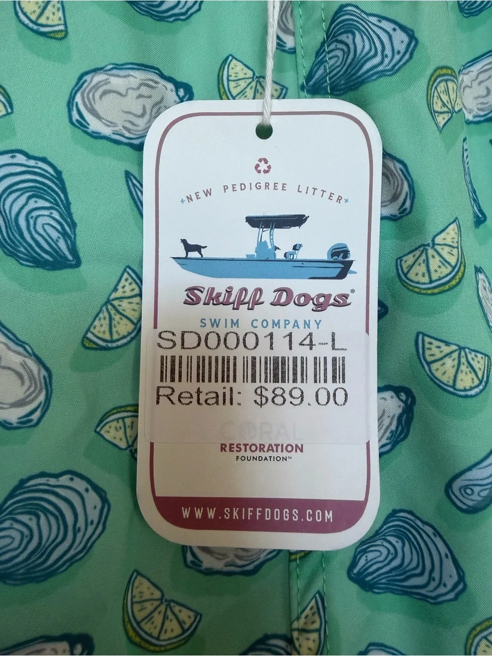 NWT Skiff Dogs Mint Oyster-Print Swim Trunks
